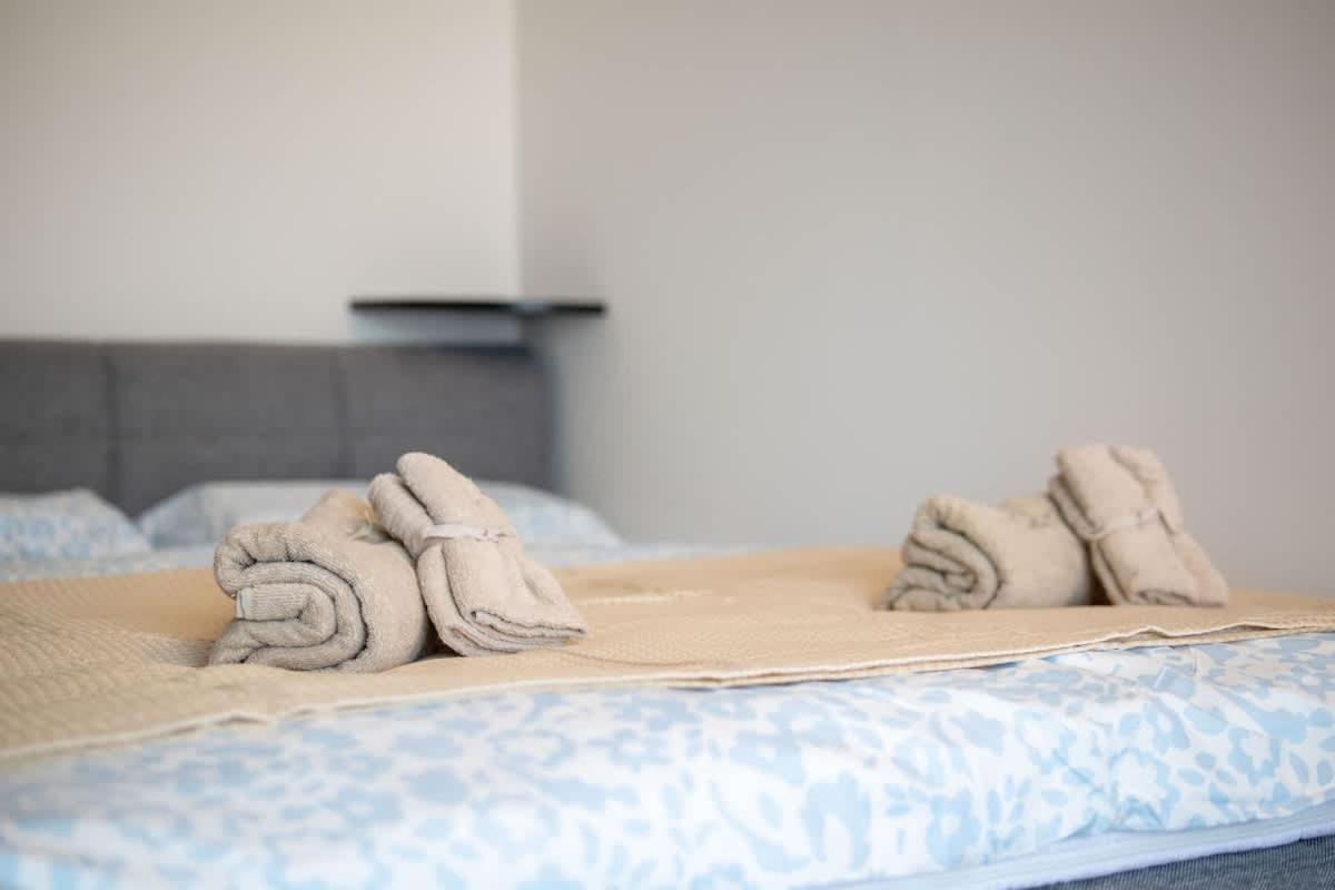 Pohodlný apartmán - pri centre s balkónom