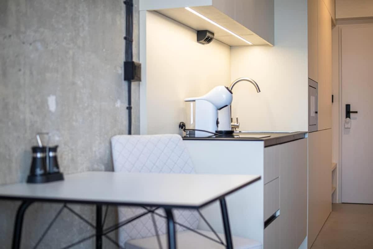 Pohodlný apartmán - pri centre s balkónom