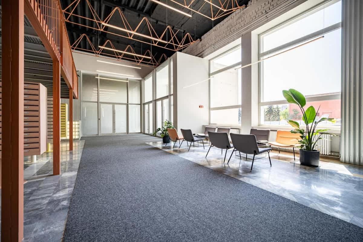 Pohodlný apartmán - pri centre s balkónom