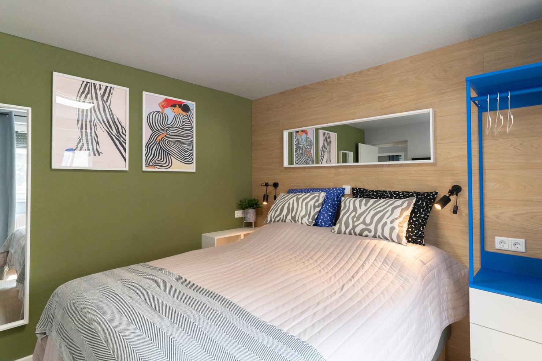 HOUSE 756 MAINZ - DESIGN-FERIENHAUS, 4 Schlafzimmer, 3 Bäder, SAUNA & Kamin