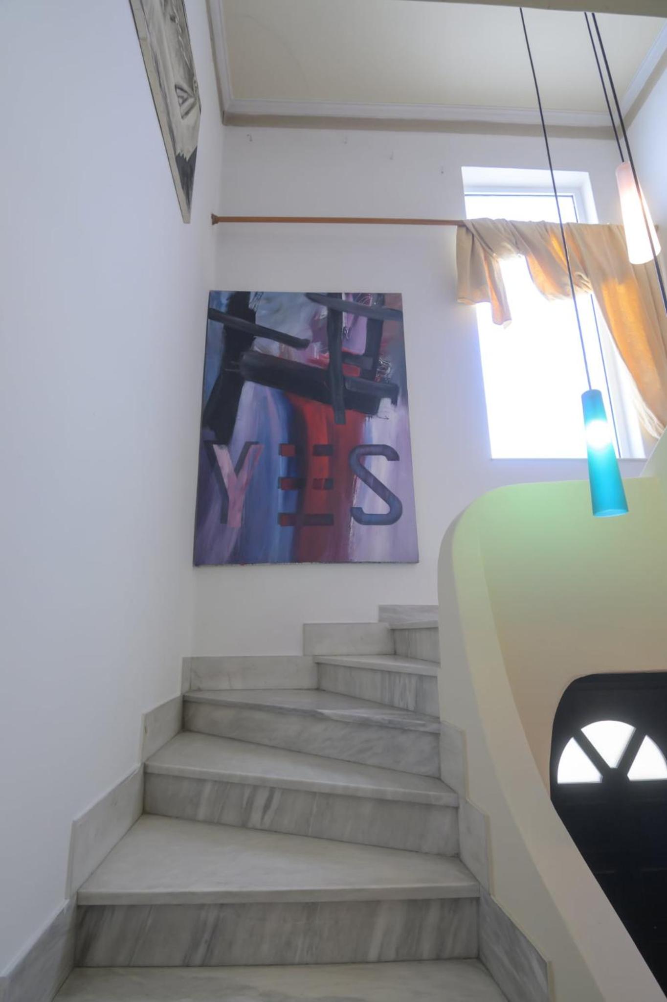 Blue Home, Luxury Villa with Pool in the City Centre
