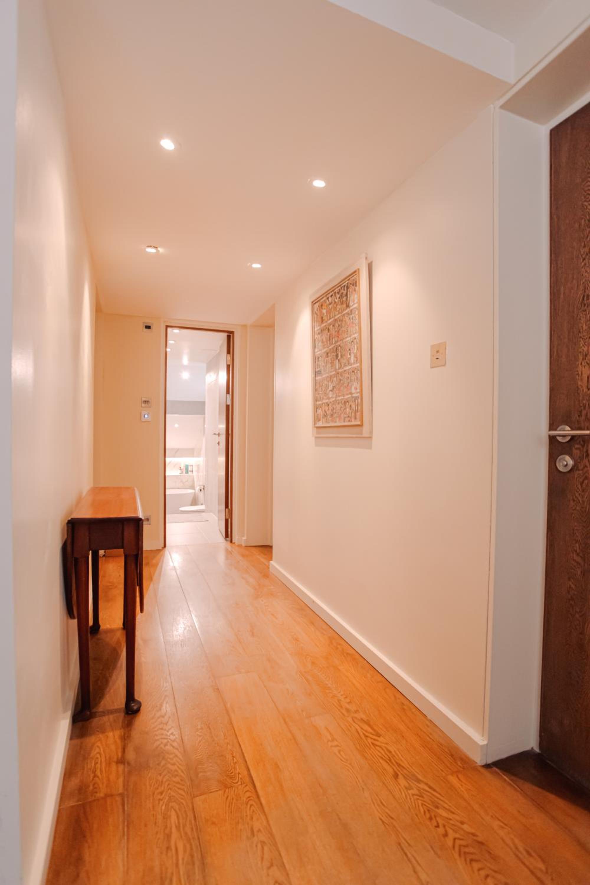 3-Bedroom Maisonette with Large Double Living Room
