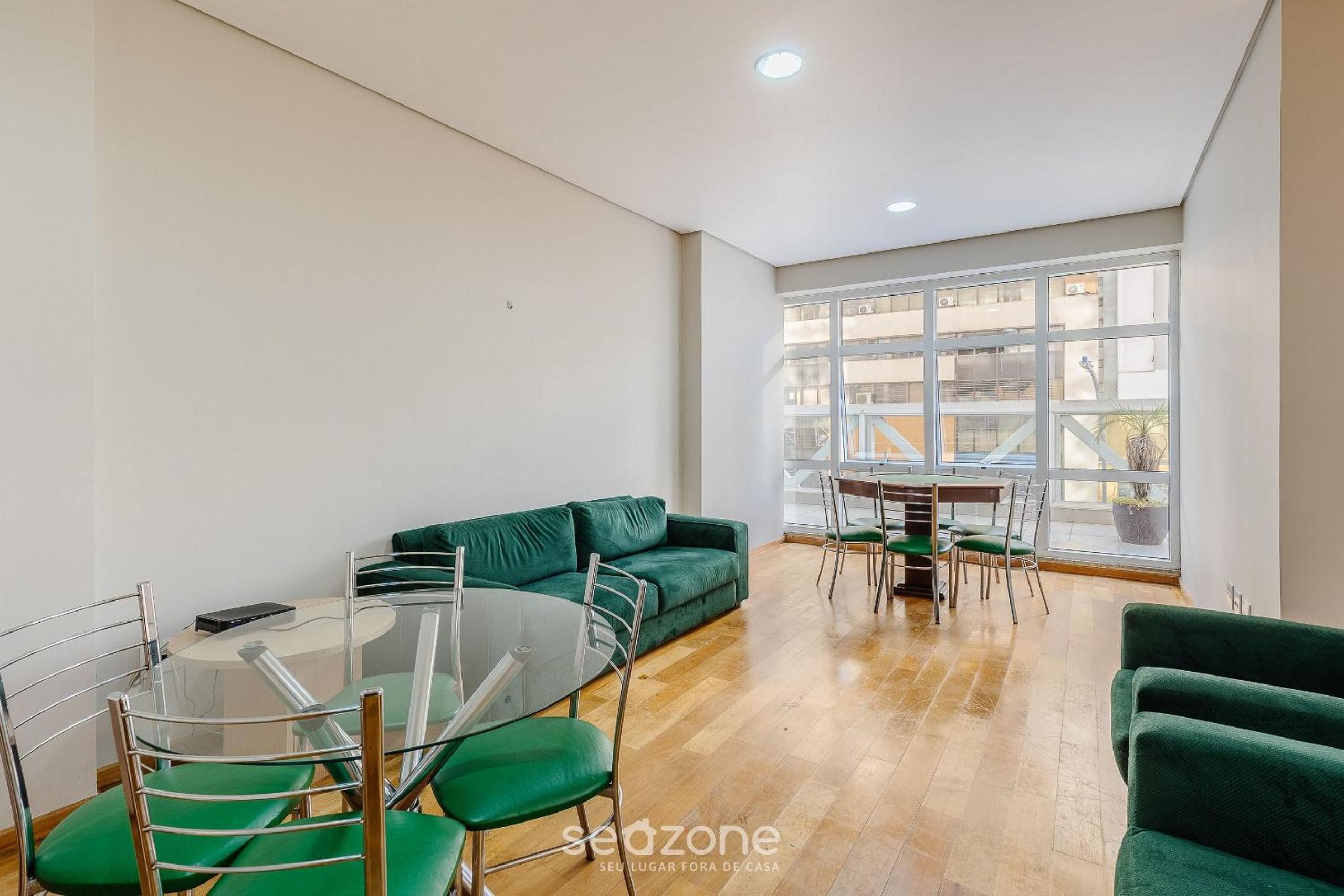 Studio in Condominium with Pool and Gym NWC1510