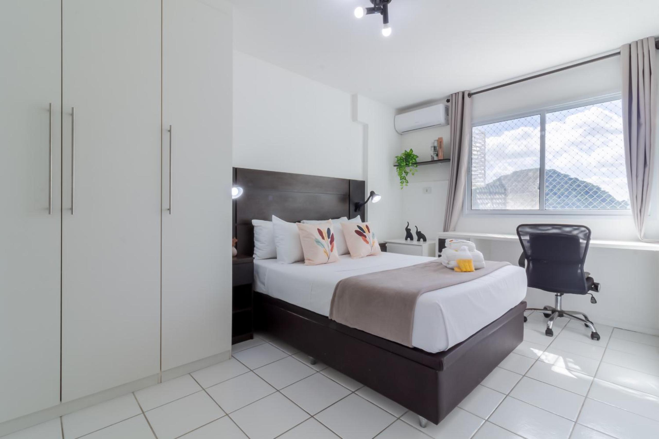 Apartamento com varanda no Recreio - SA907