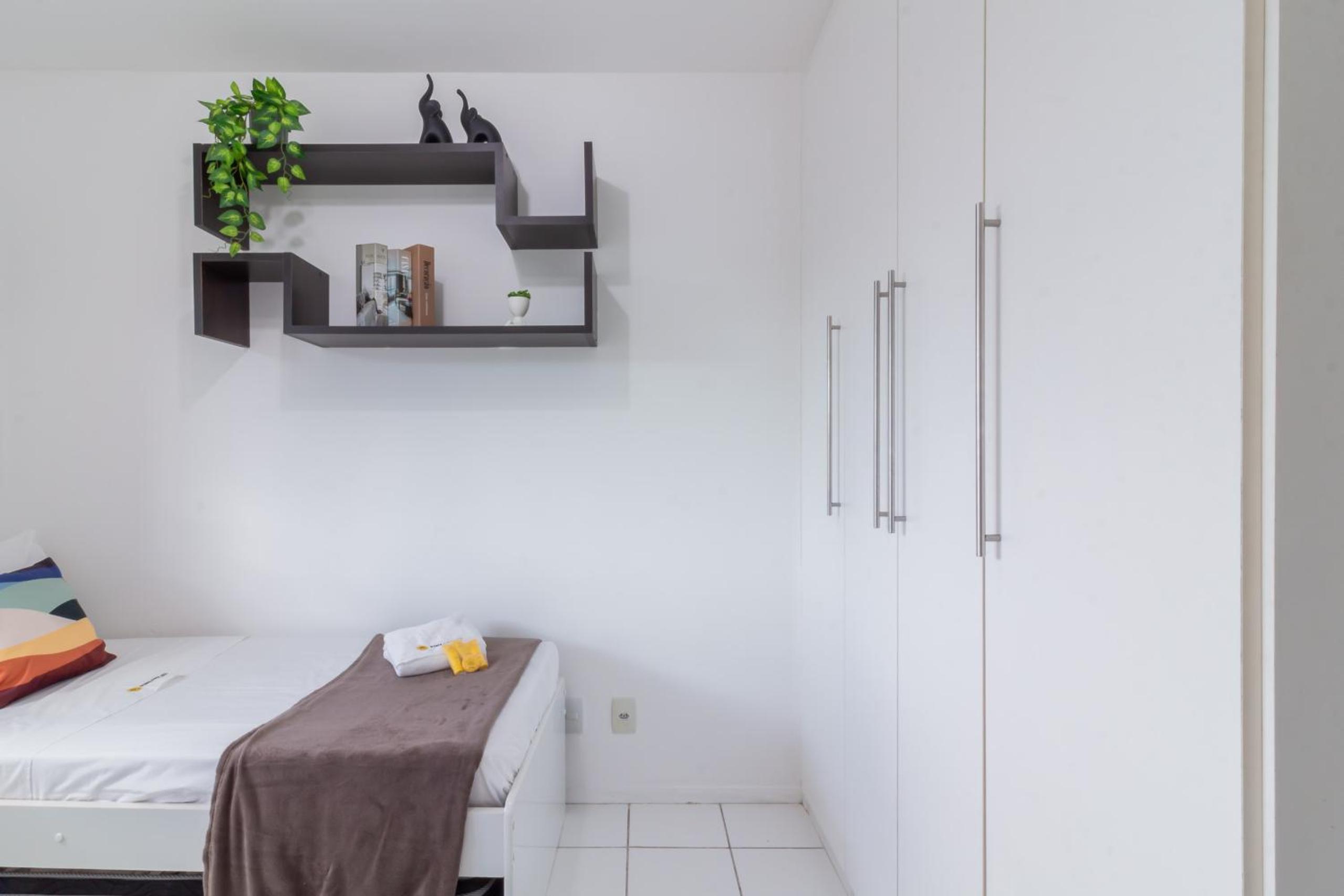 Apartamento com varanda no Recreio - SA907