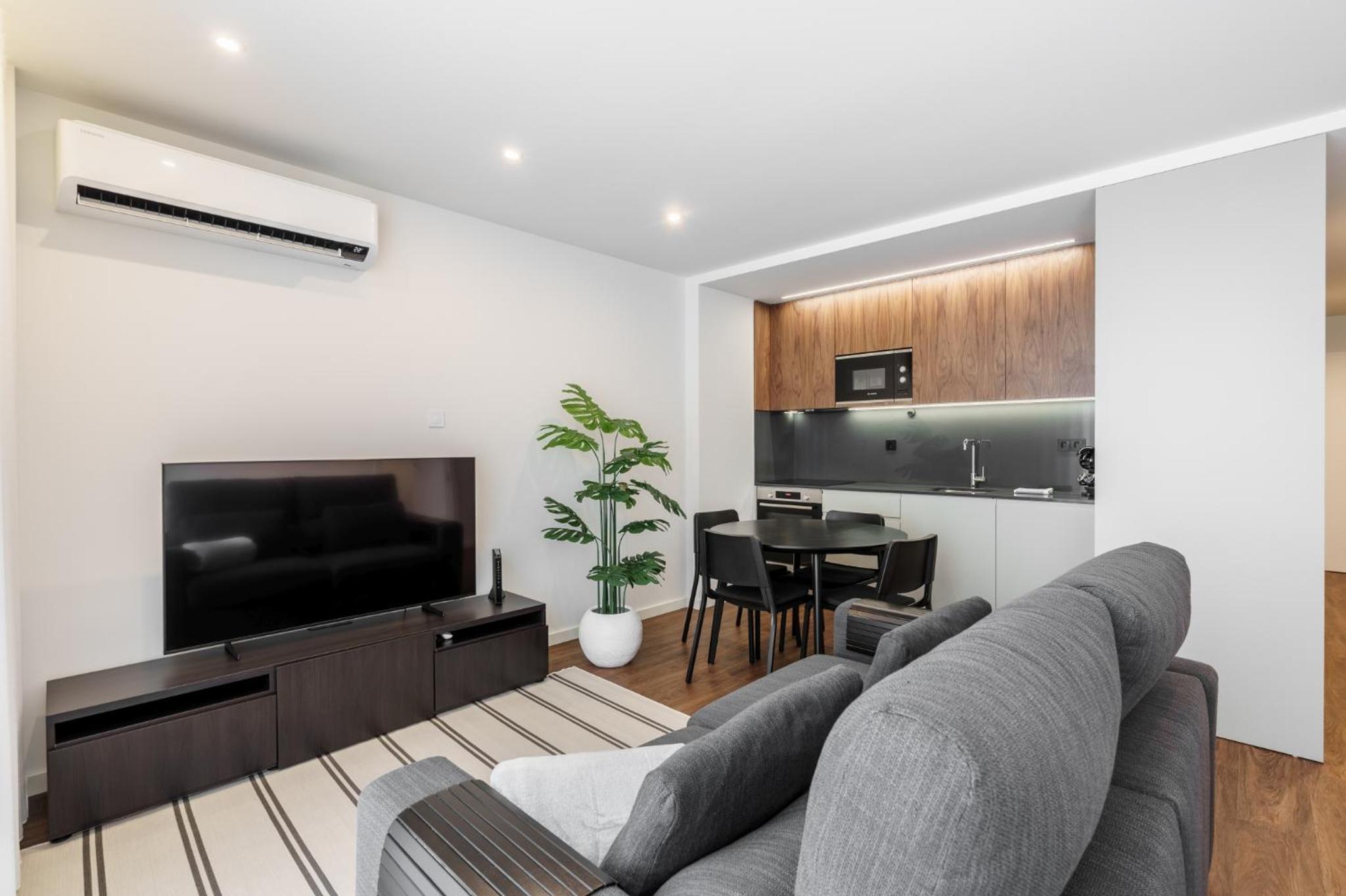 196 Andrade Corvo Apartment by Minho's Guest