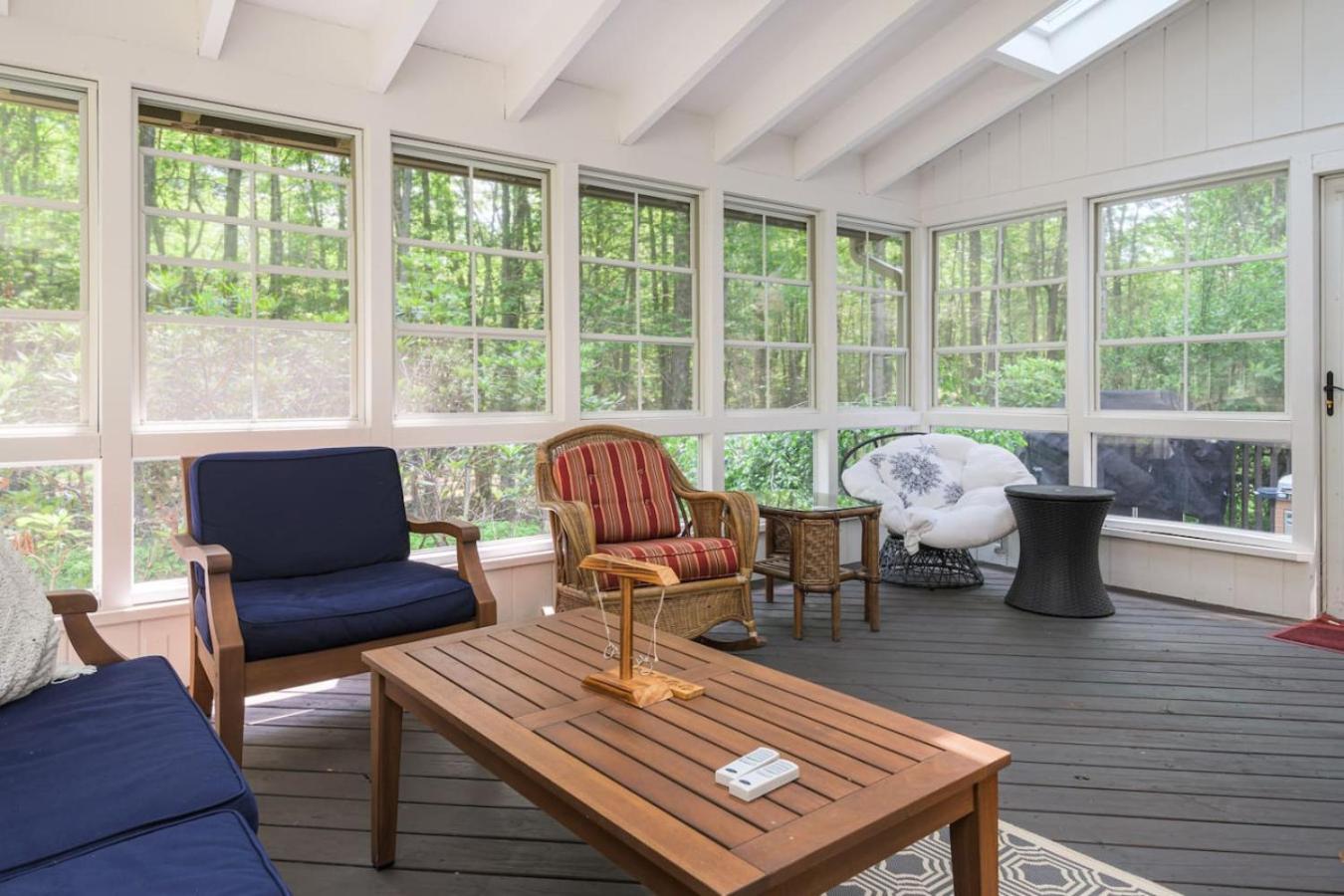 Pocono Escape Style and Serenity