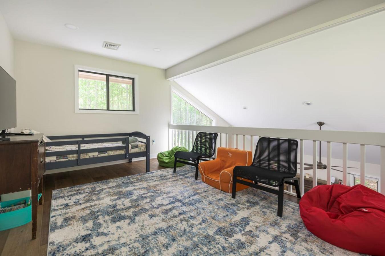 Pocono Escape Style and Serenity