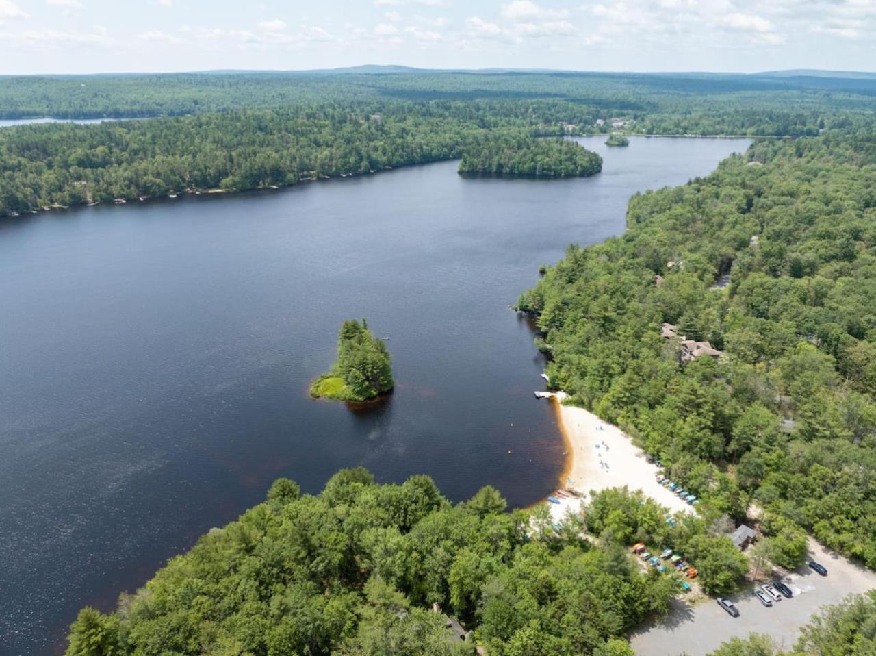 Pocono Escape Style and Serenity