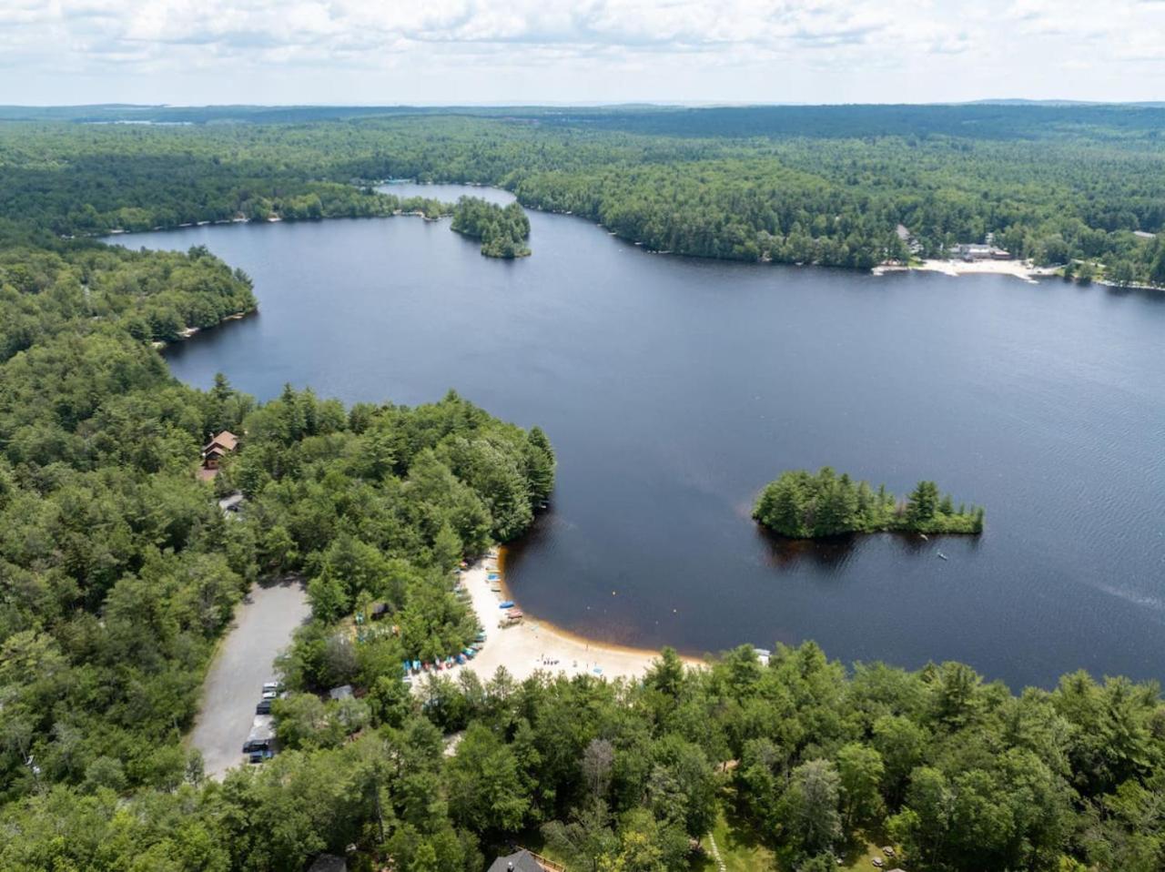Pocono Escape Style and Serenity