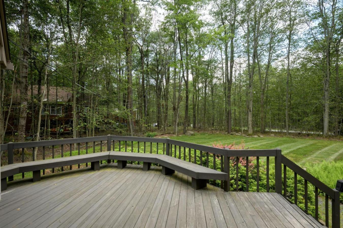 Pocono Escape Style and Serenity