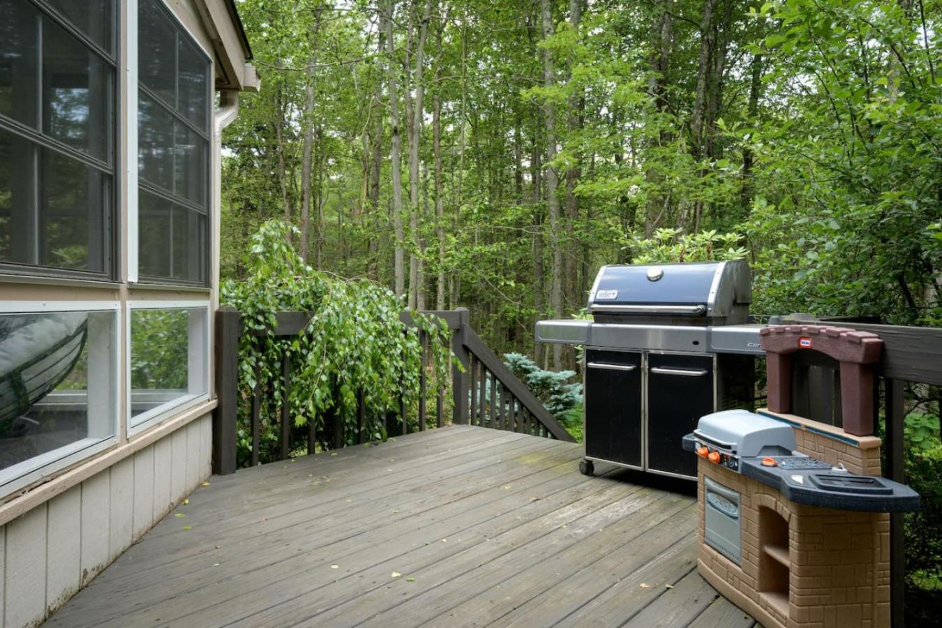 Pocono Escape Style and Serenity