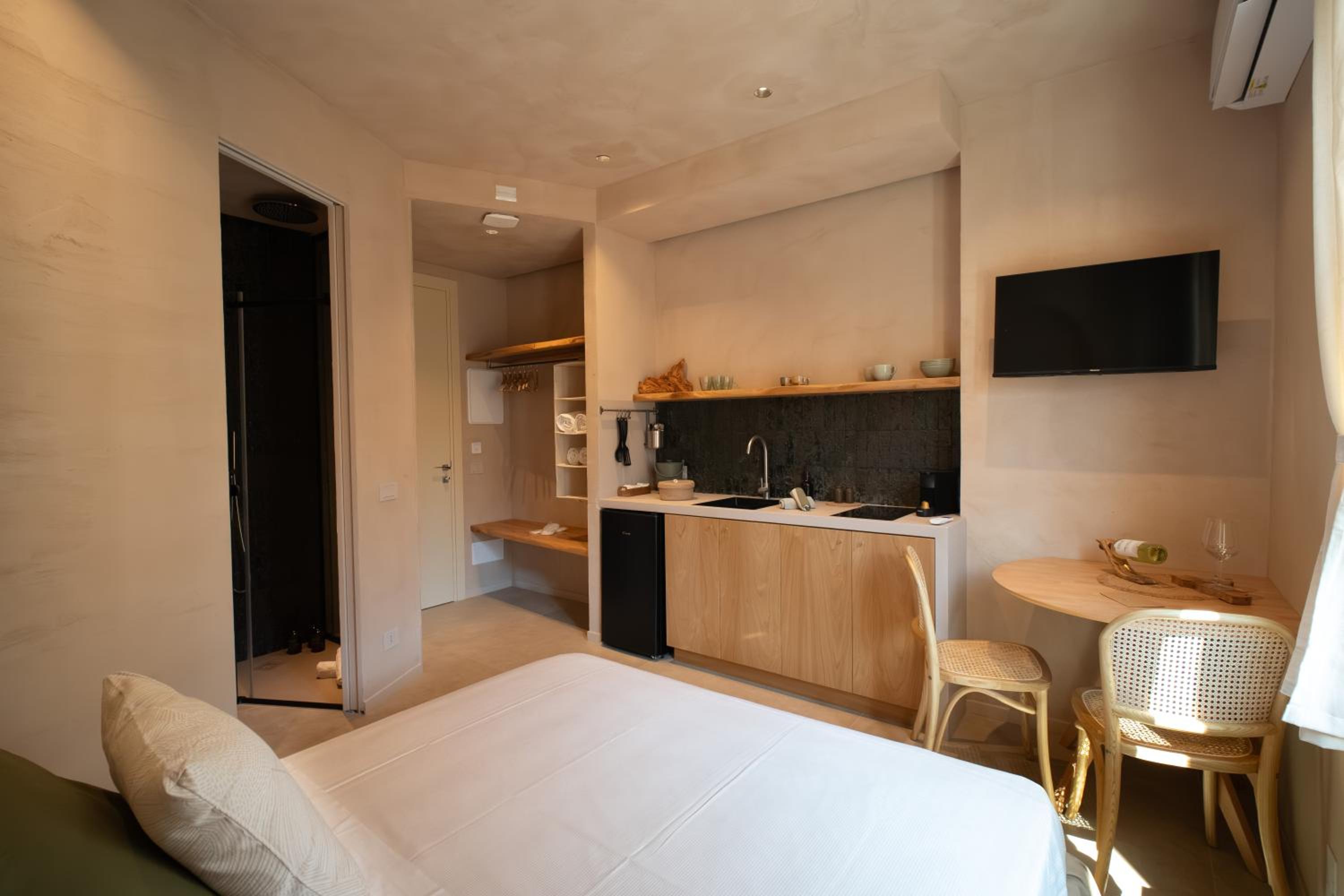 Essenza Boutique Apartments