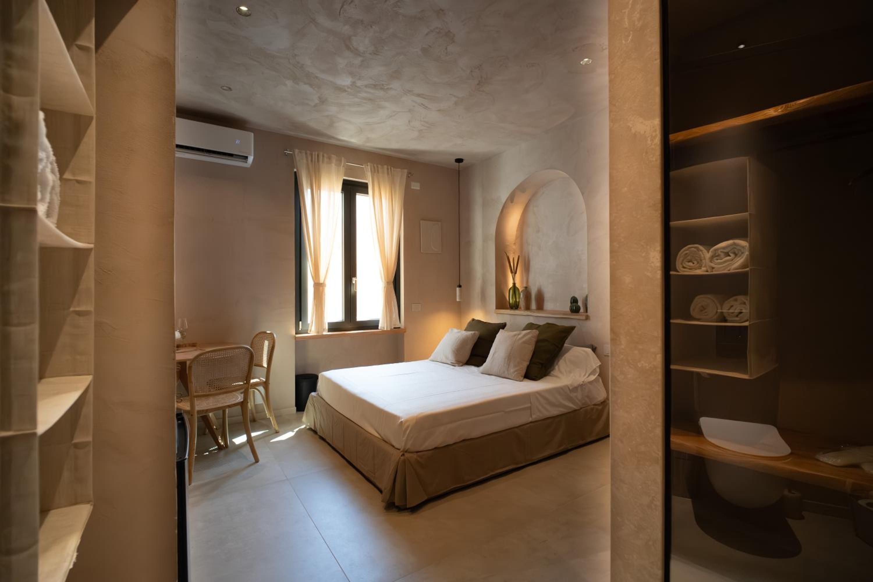 Essenza Boutique Apartments