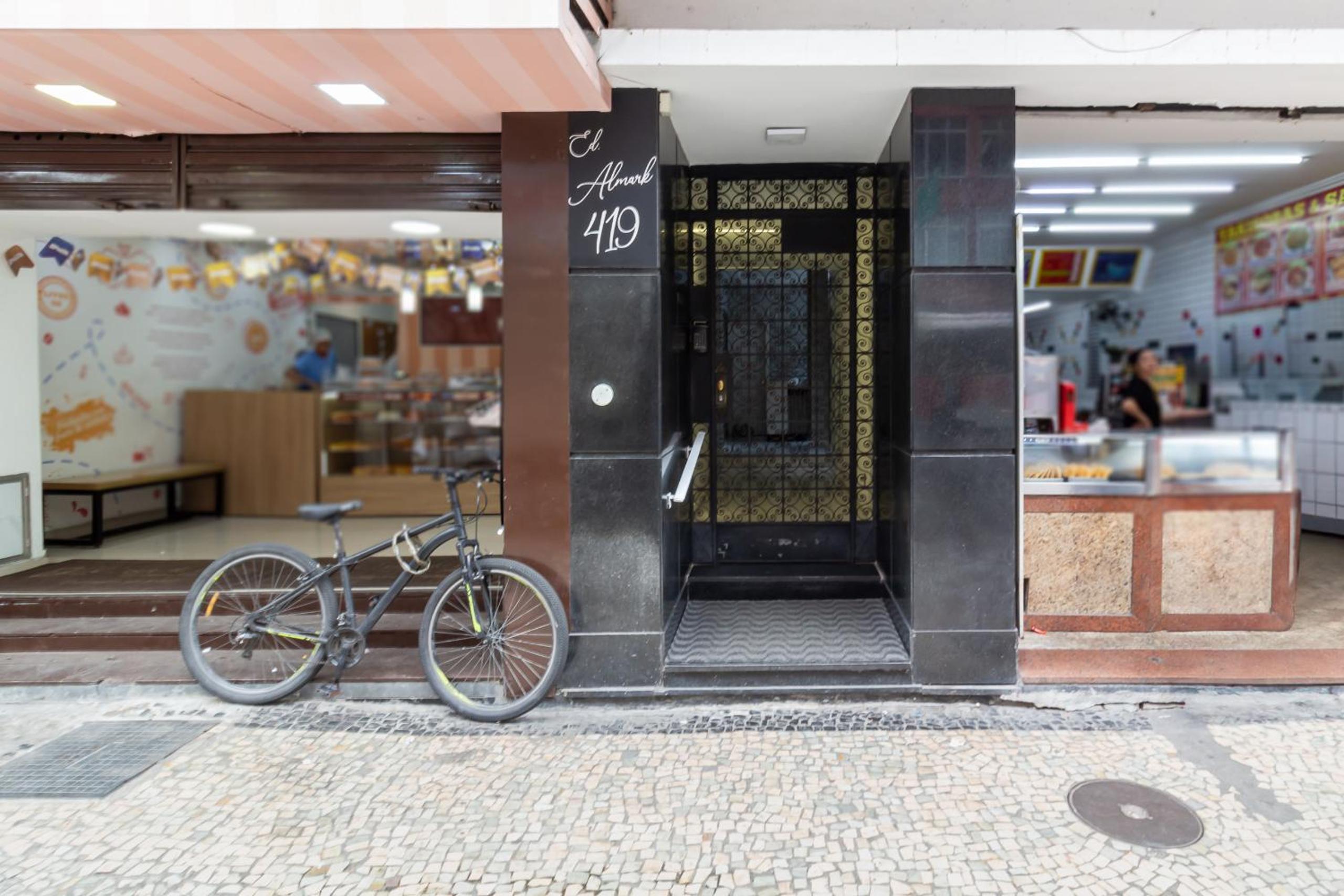 Conforto a 6min da praia de Copacabana - BR801
