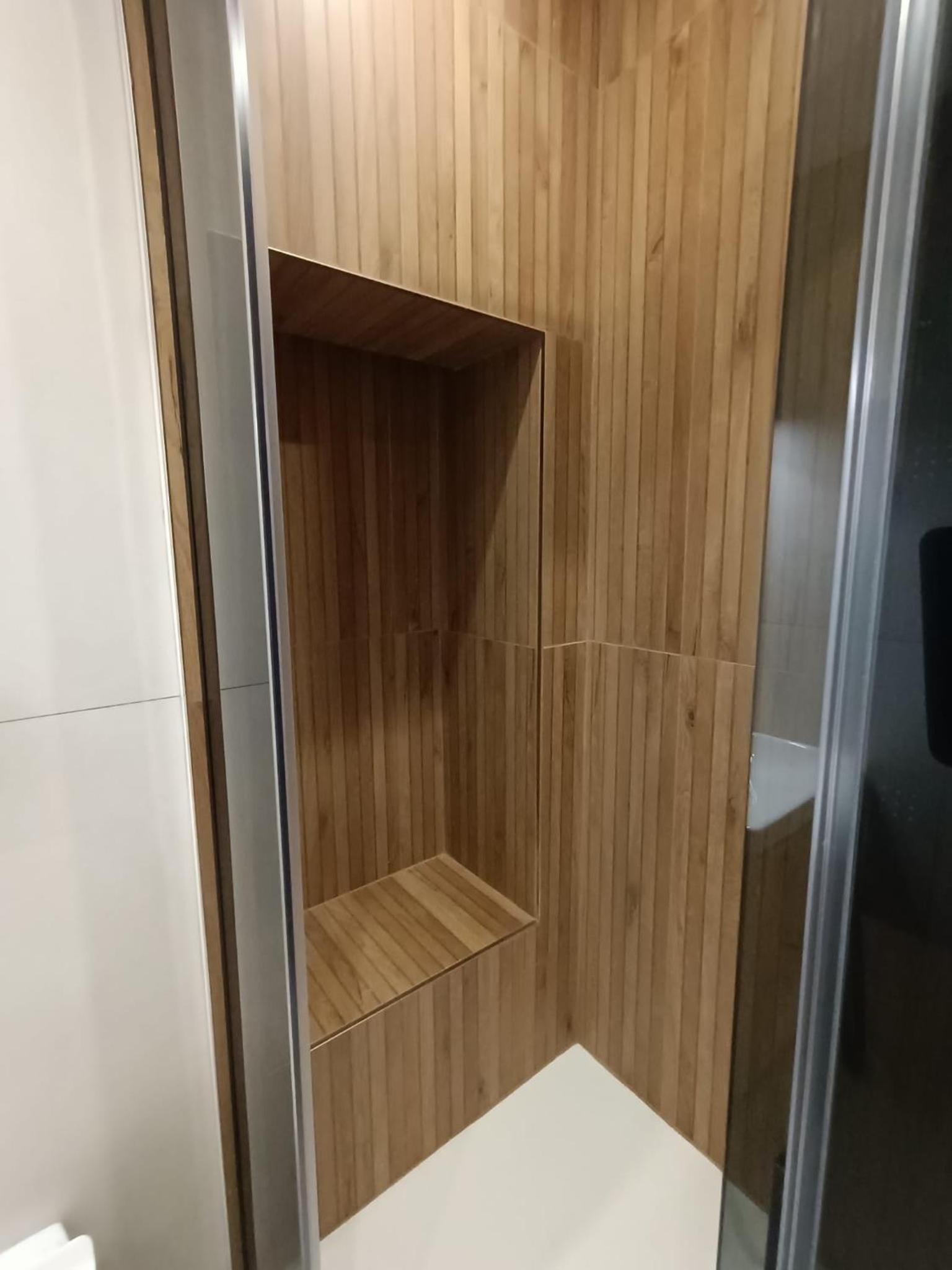 World Wide Bed Termini
