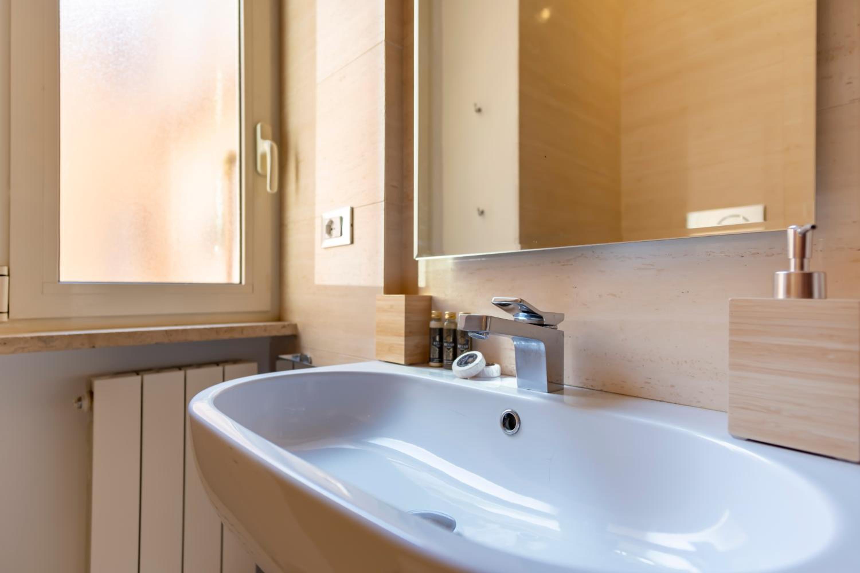 Elegantis Josephine Suite - Elegance near Spanish Steps Trevi and Pantheon
