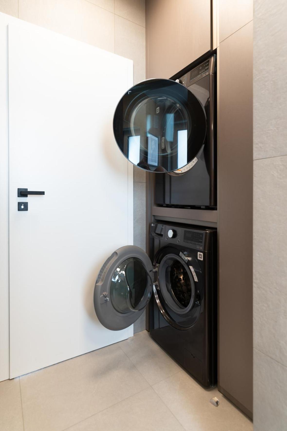 HOUSE 756 MAINZ - DESIGN-FERIENHAUS, 4 Schlafzimmer, 3 Bäder, SAUNA & Kamin