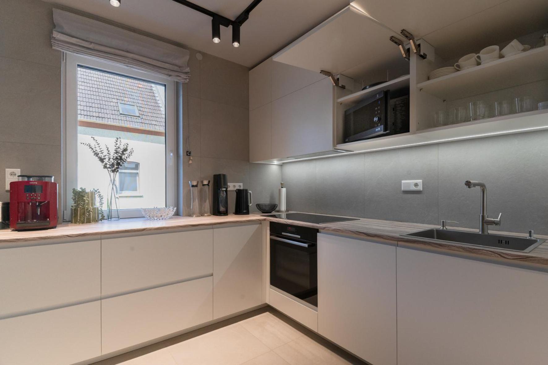 HOUSE 756 MAINZ - DESIGN-FERIENHAUS, 4 Schlafzimmer, 3 Bäder, SAUNA & Kamin