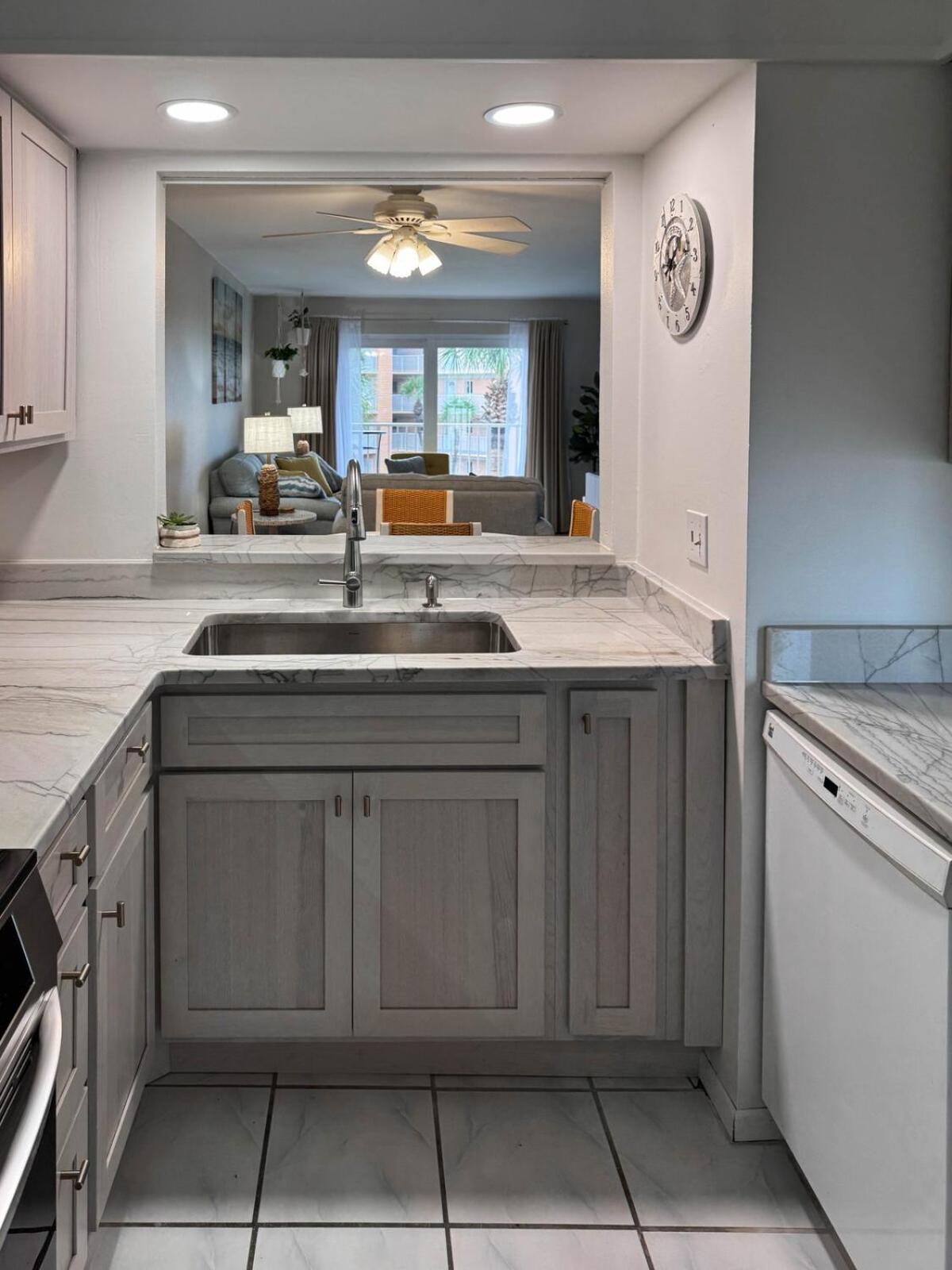 St Augustine Beach Ocean View Condo Renovated 2BR
