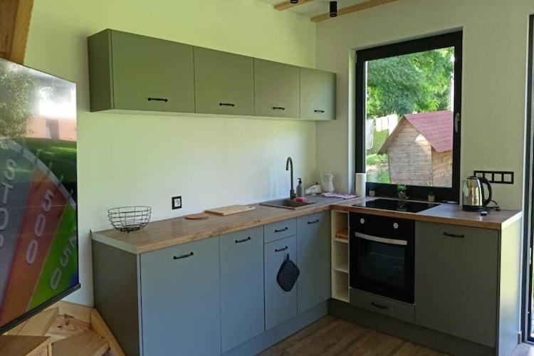 New, comfortable holiday home by the sea