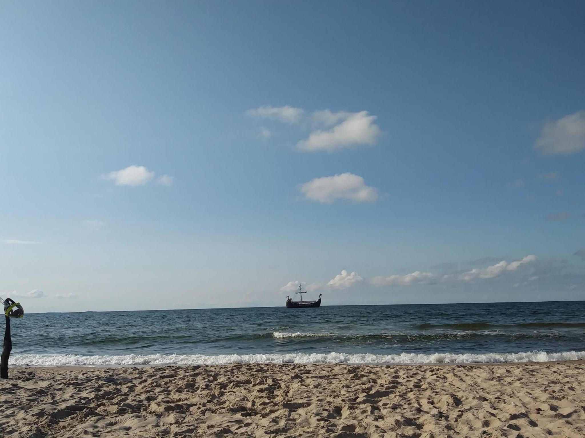 New, comfortable holiday home by the sea