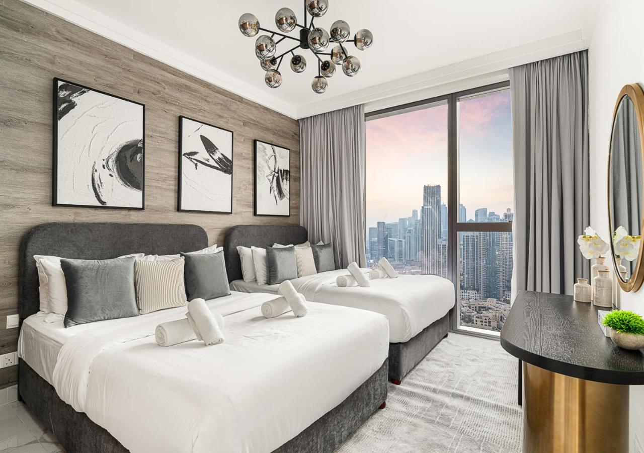 Royal Vista - Luxury 4BR Apartment at Boulevard Point - Downtown