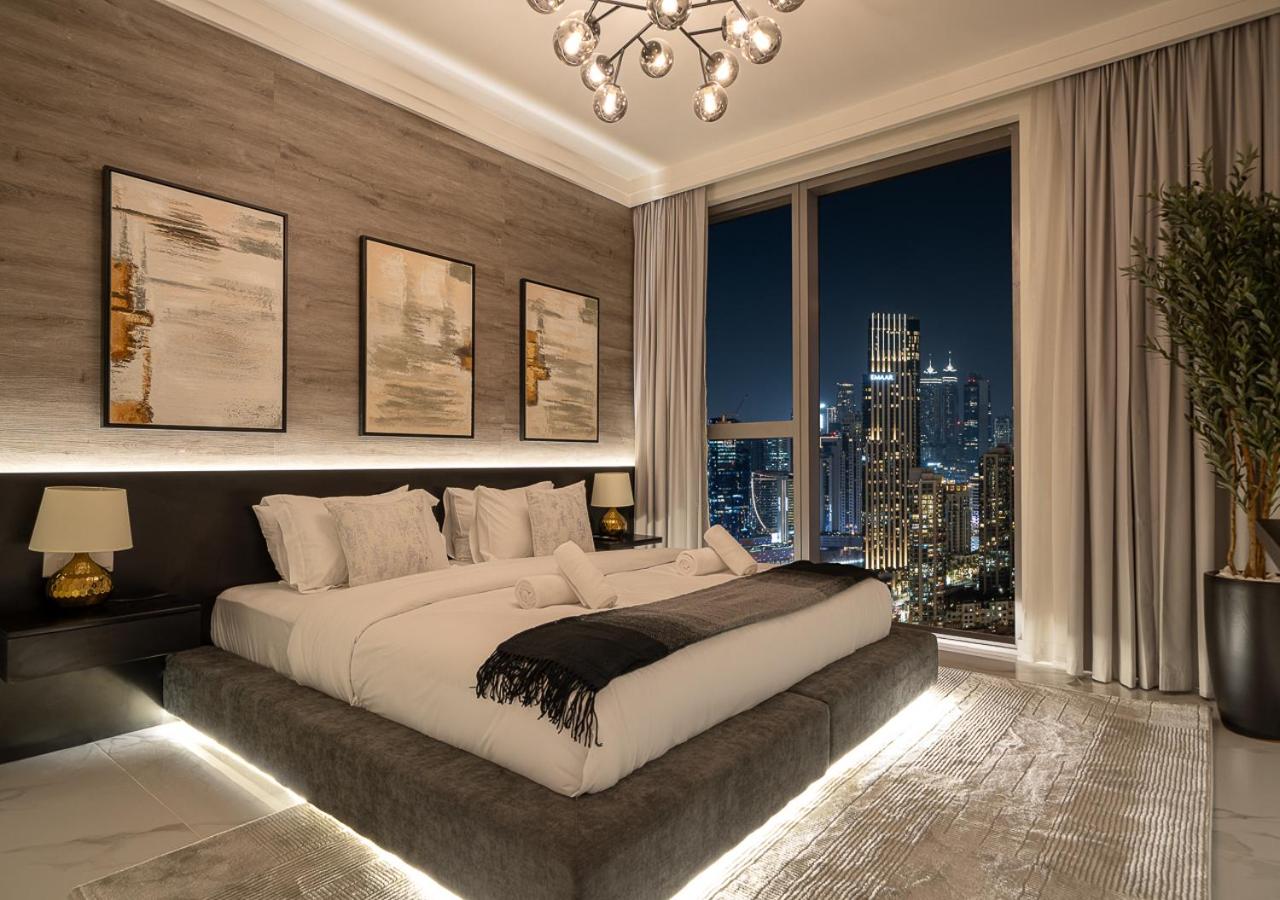 Royal Vista - Luxury 4BR Apartment at Boulevard Point - Downtown