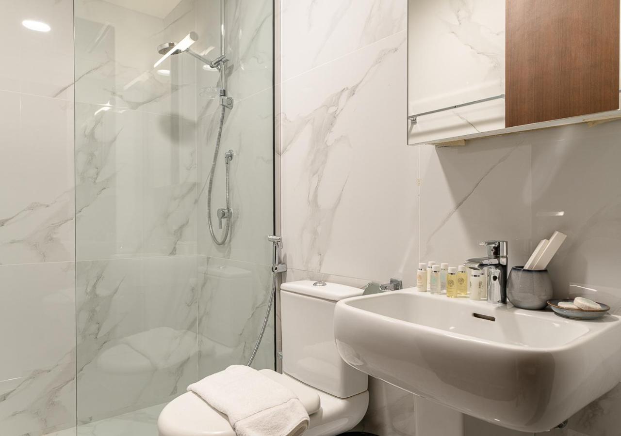 Royal Vista - Luxury 4BR Apartment at Boulevard Point - Downtown