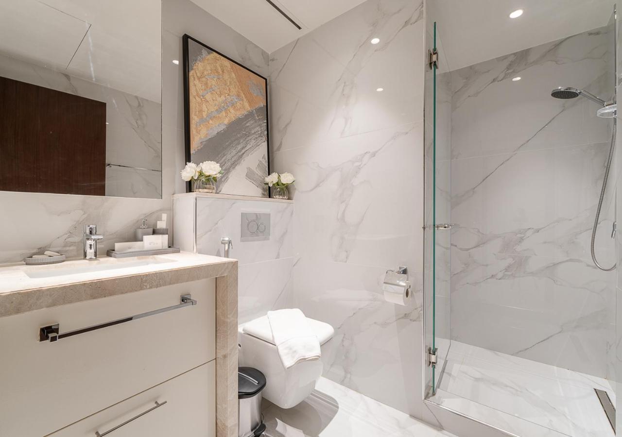 Royal Vista - Luxury 4BR Apartment at Boulevard Point - Downtown
