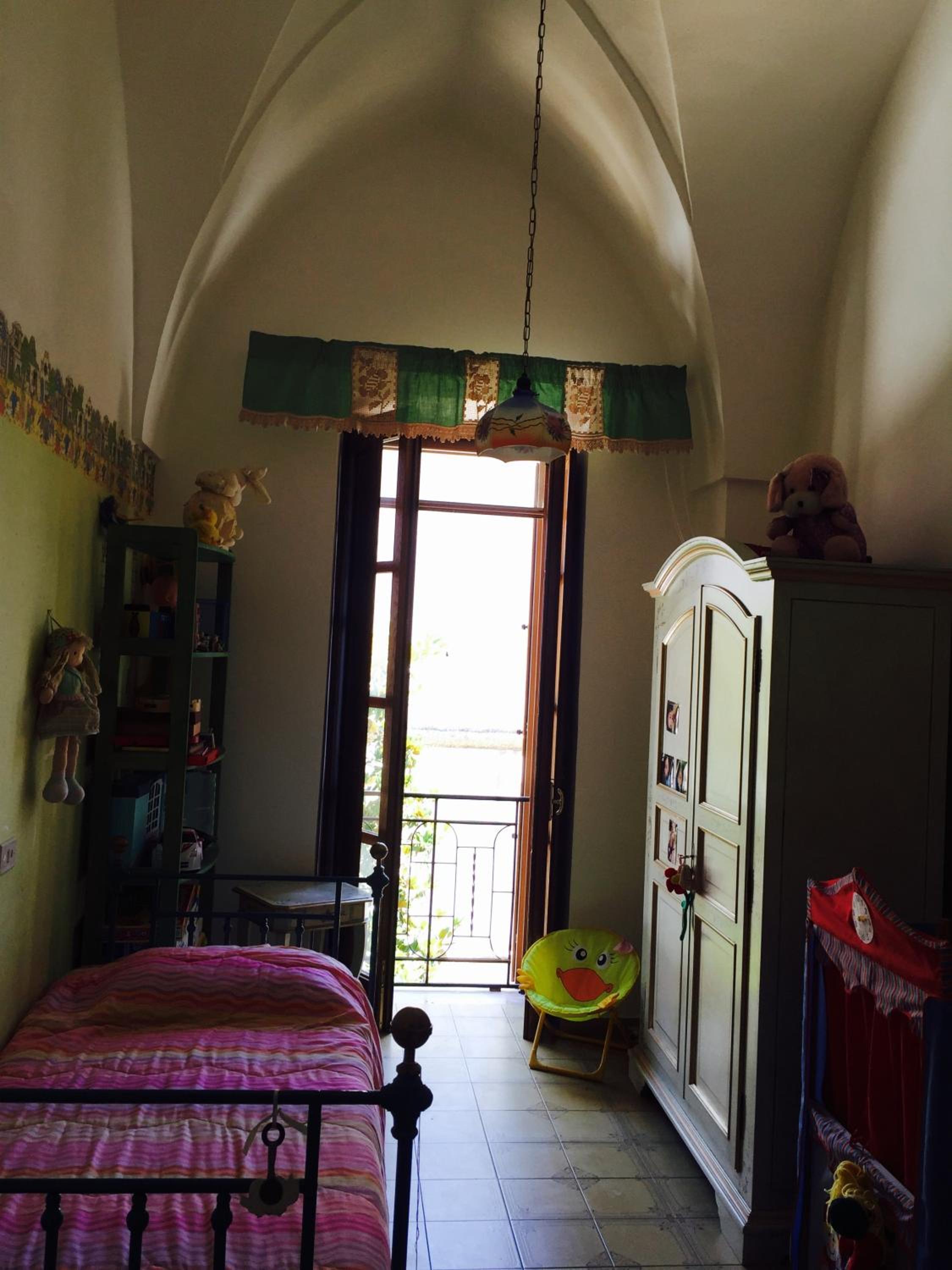 Photo 32