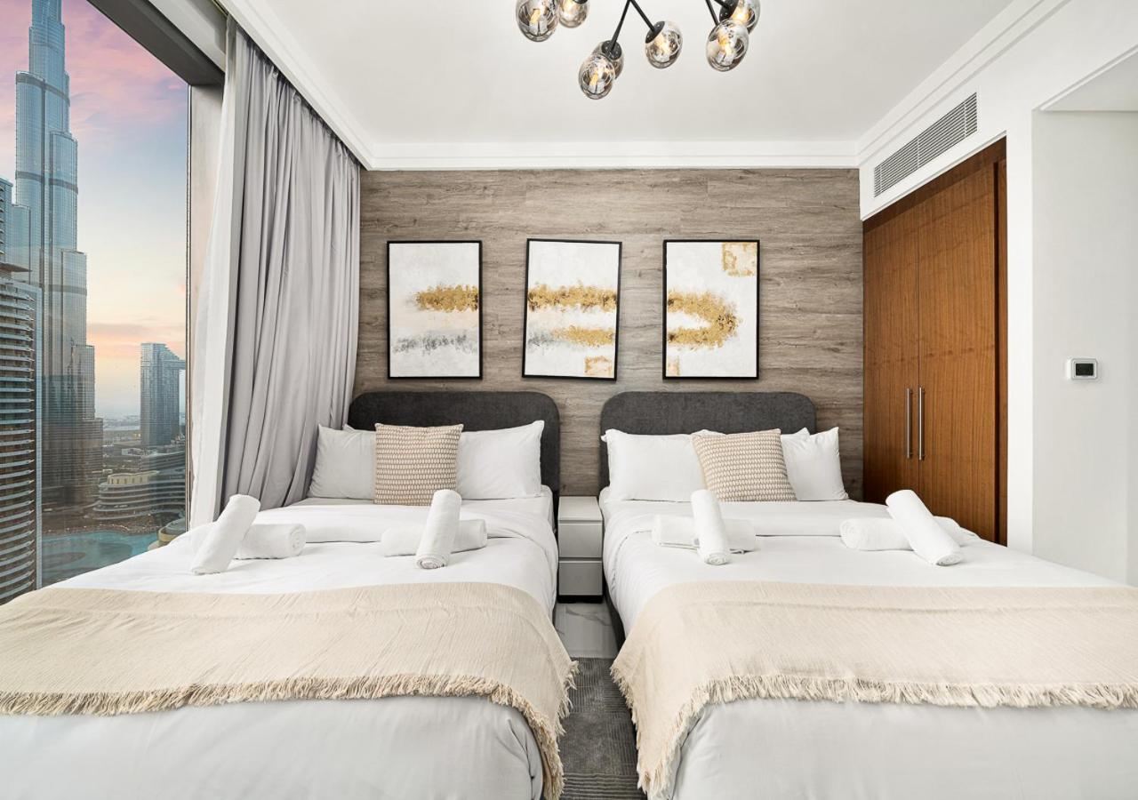 Royal Vista - Luxury 4BR Apartment at Boulevard Point - Downtown