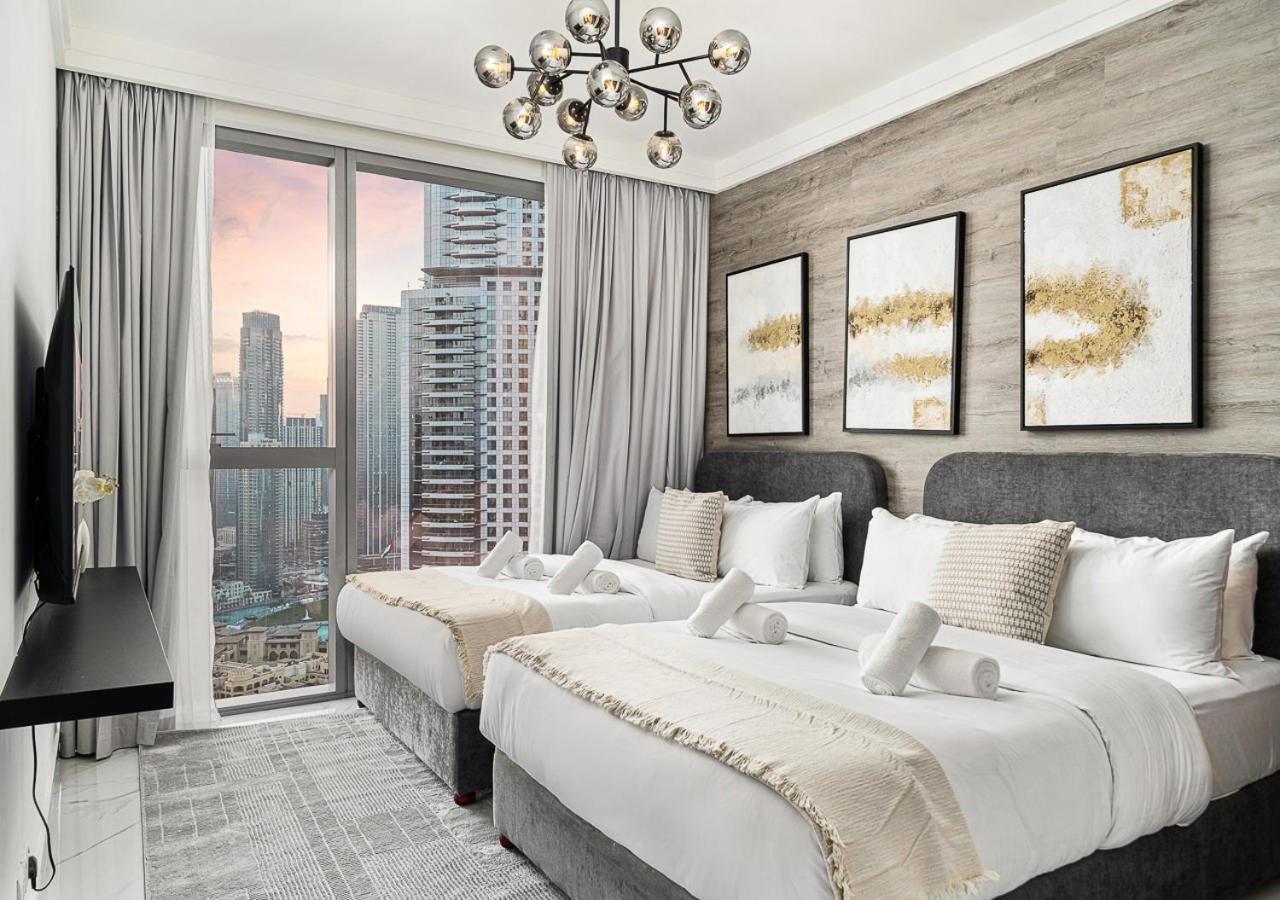 Royal Vista - Luxury 4BR Apartment at Boulevard Point - Downtown