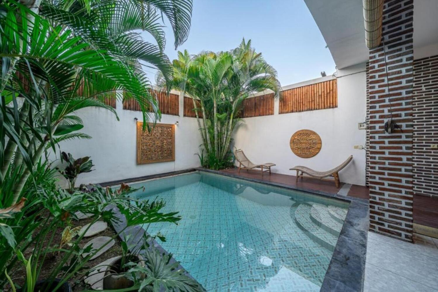 Luxury 3-Bedroom Pool Villa in Canggu Near Beach & Nightlife