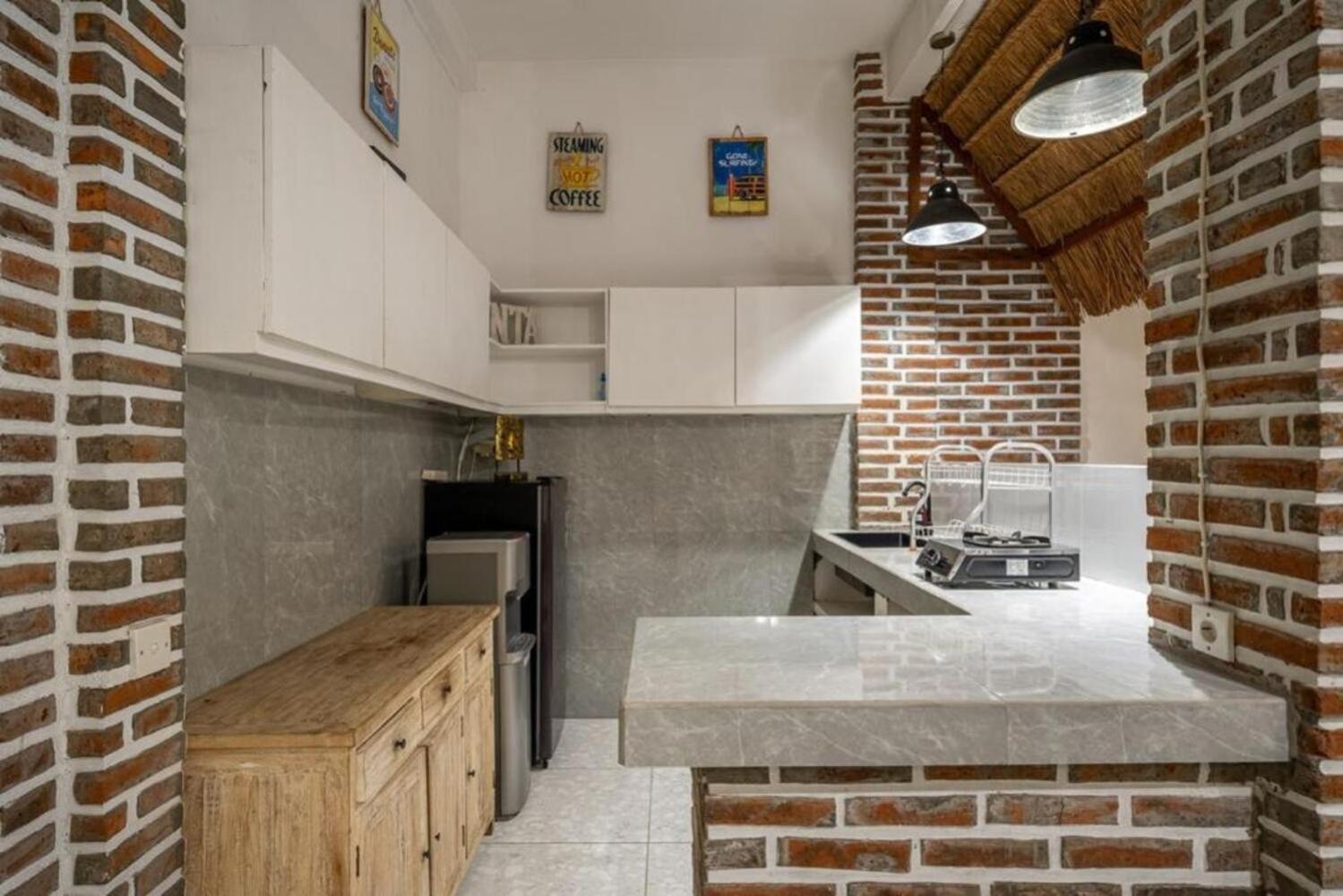 Luxury 3-Bedroom Pool Villa in Canggu Near Beach & Nightlife