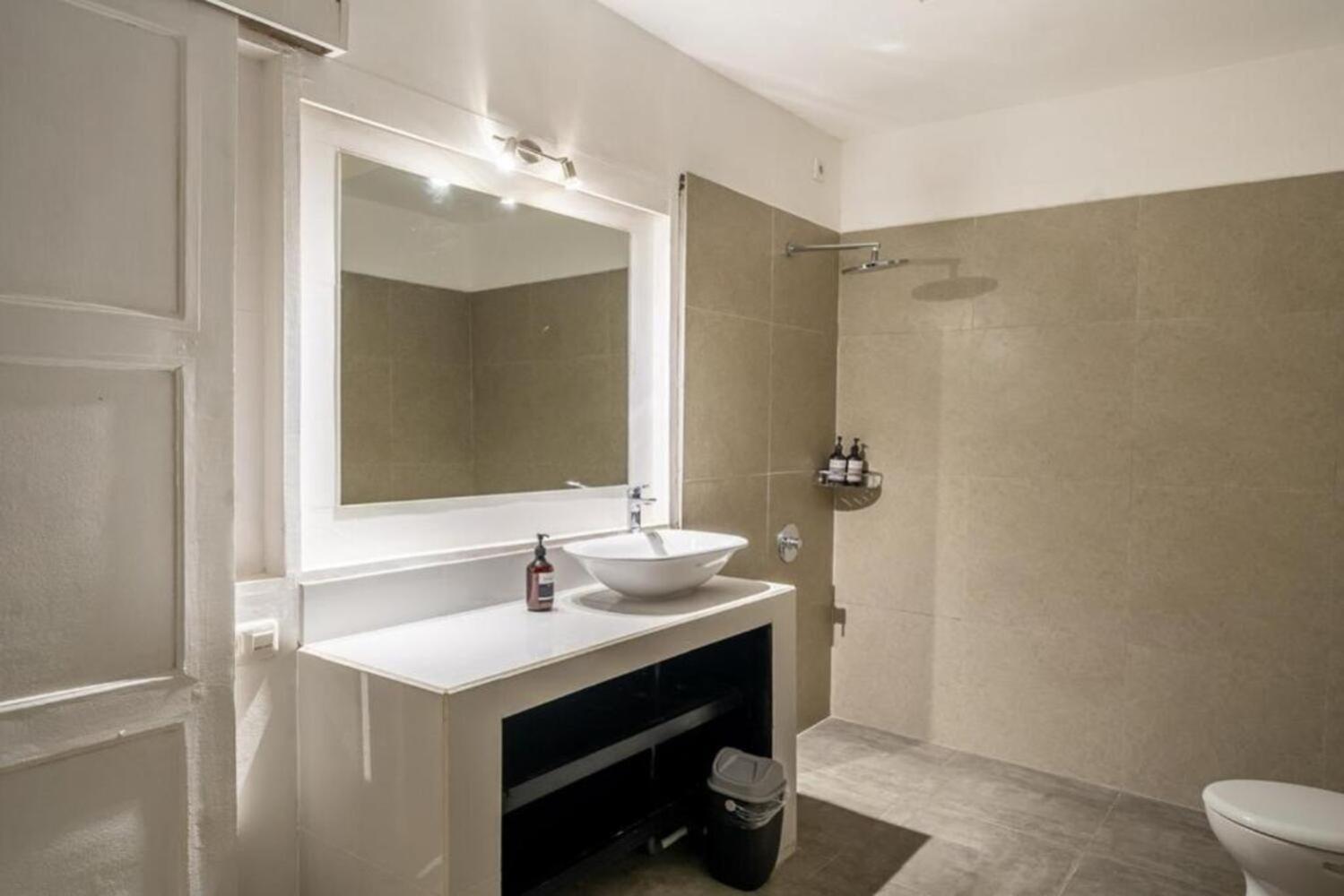 Luxury 3-Bedroom Pool Villa in Canggu Near Beach & Nightlife