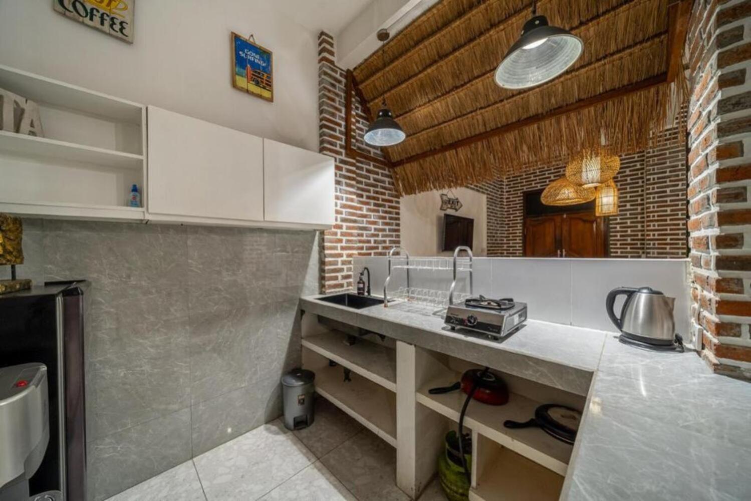 Luxury 3-Bedroom Pool Villa in Canggu Near Beach & Nightlife