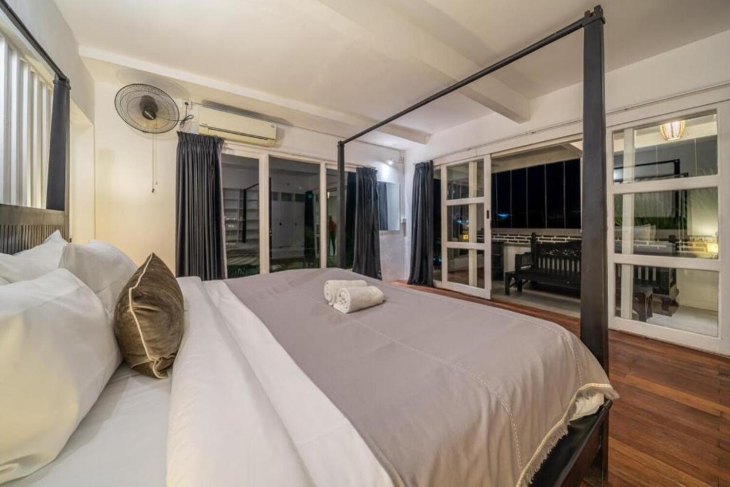 Luxury 3-Bedroom Pool Villa in Canggu Near Beach & Nightlife