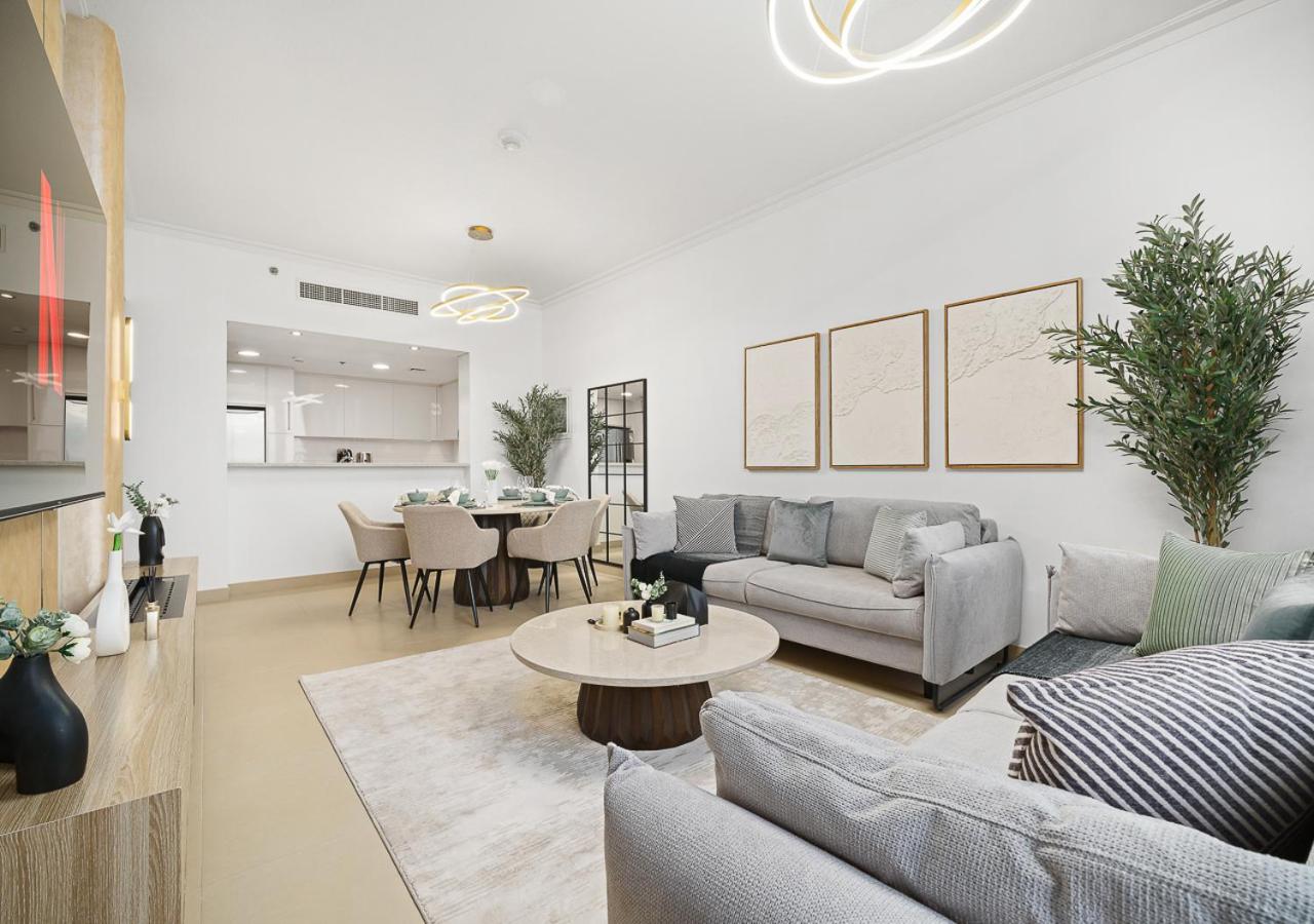 Royal Vista - Luxury 2BR Apartment with Burj Khalifa View at Burj Vista - Downtown