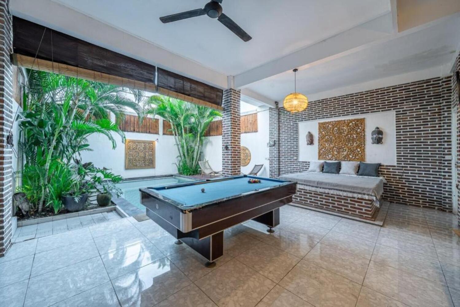 Luxury 3-Bedroom Pool Villa in Canggu Near Beach & Nightlife