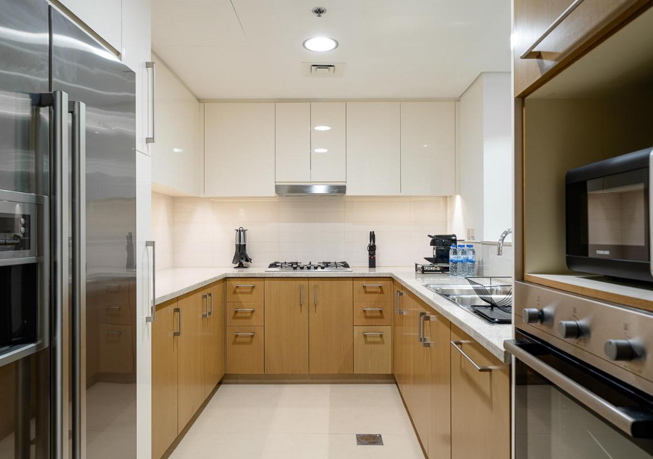 Royal Vista - Luxury 2BR Apartment with Burj Khalifa View at Burj Vista - Downtown