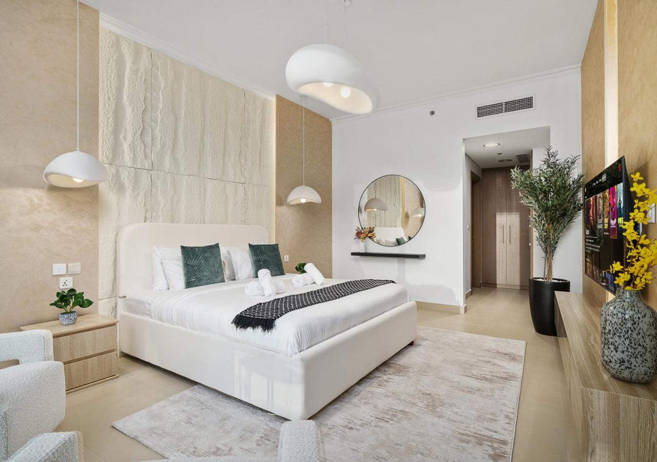 Royal Vista - Luxury 2BR Apartment with Burj Khalifa View at Burj Vista - Downtown