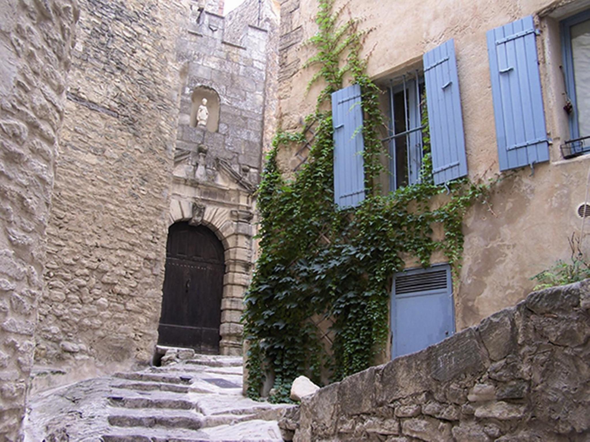 Photo 33
