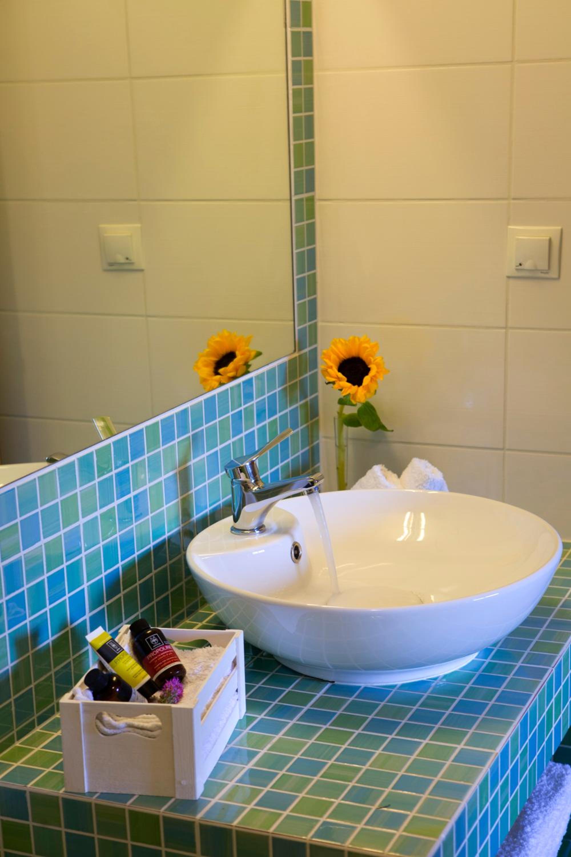 Exanthia Villas