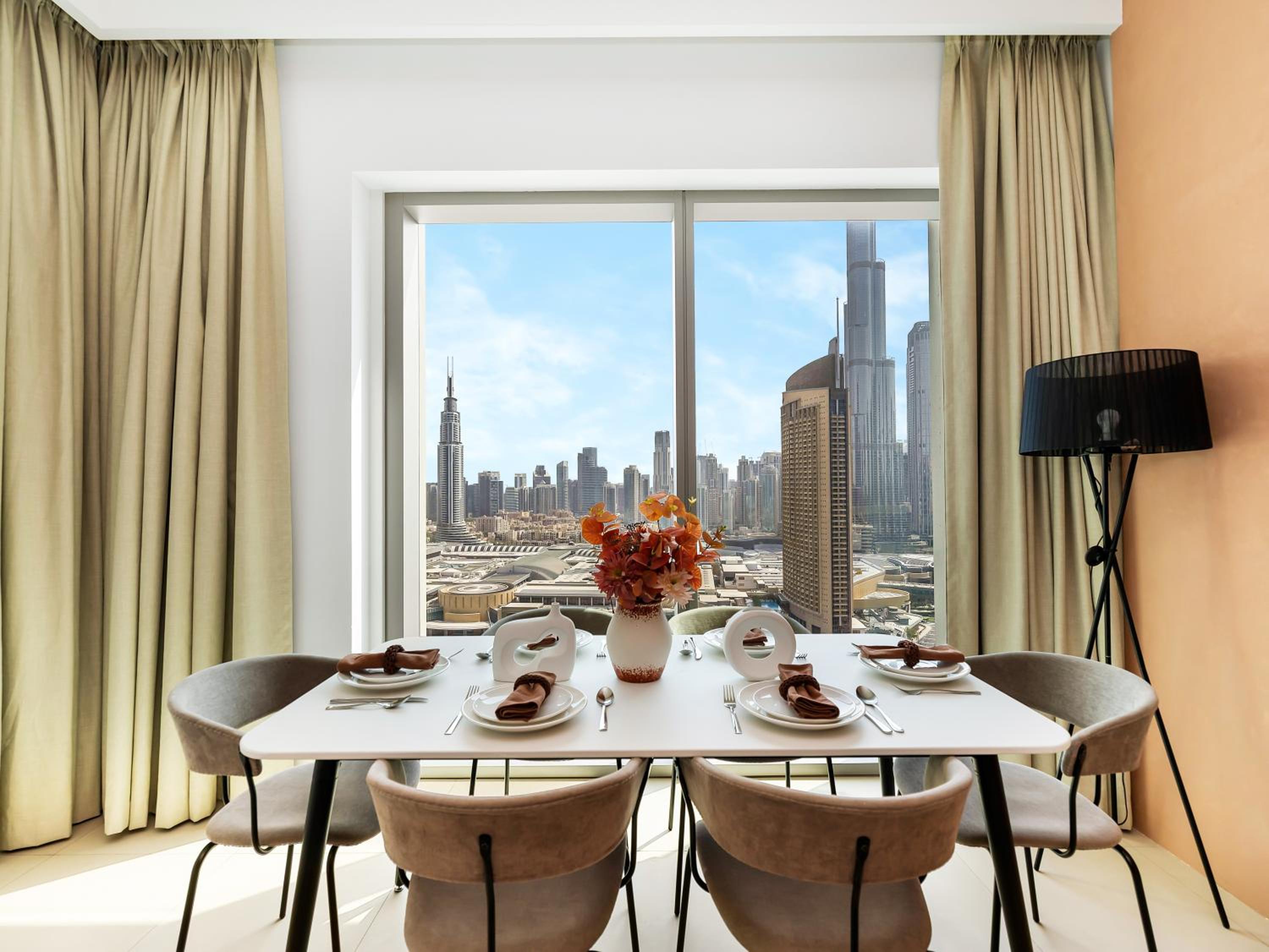Stunning Two-Bedroom Apartment with Skyline View & walk to Dubai Mall by TerraHome