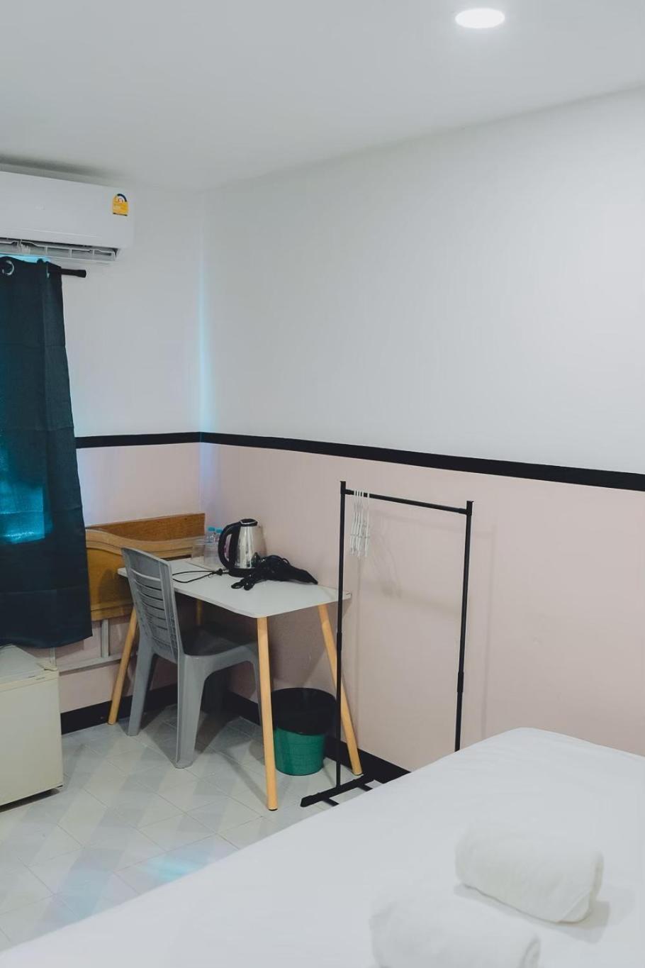 XX Mitr Inn Phuket Oldtown