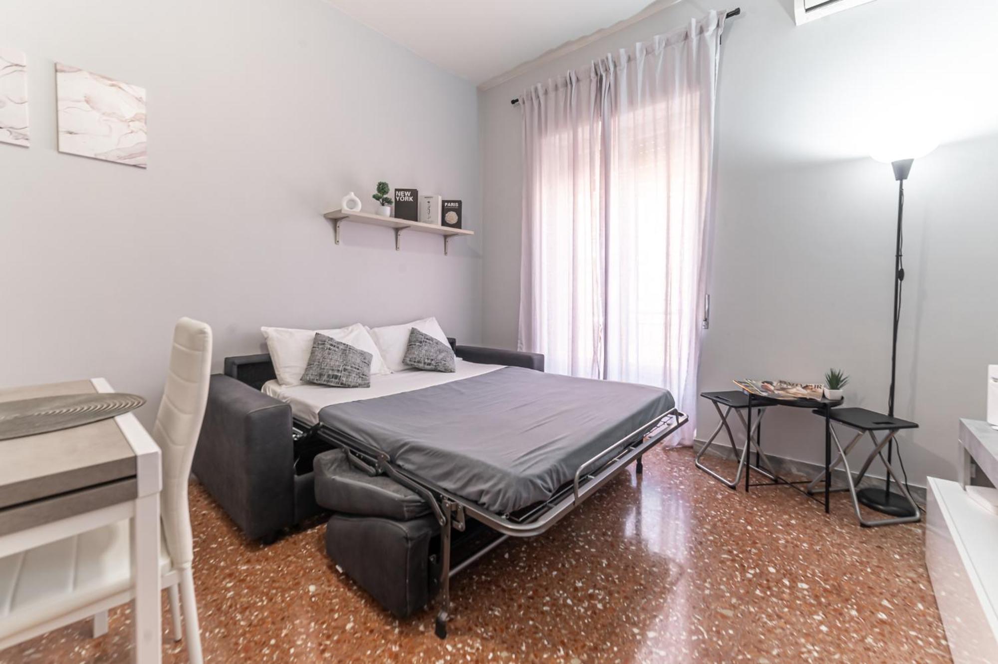 Equites Apartment - Metro Numidio Quadrato & Wi-Fi