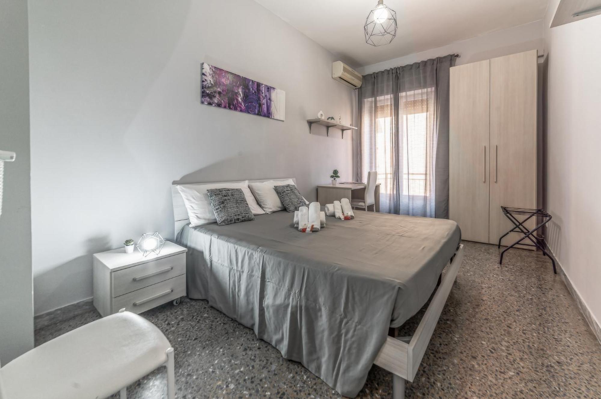 Equites Apartment - Metro Numidio Quadrato & Wi-Fi