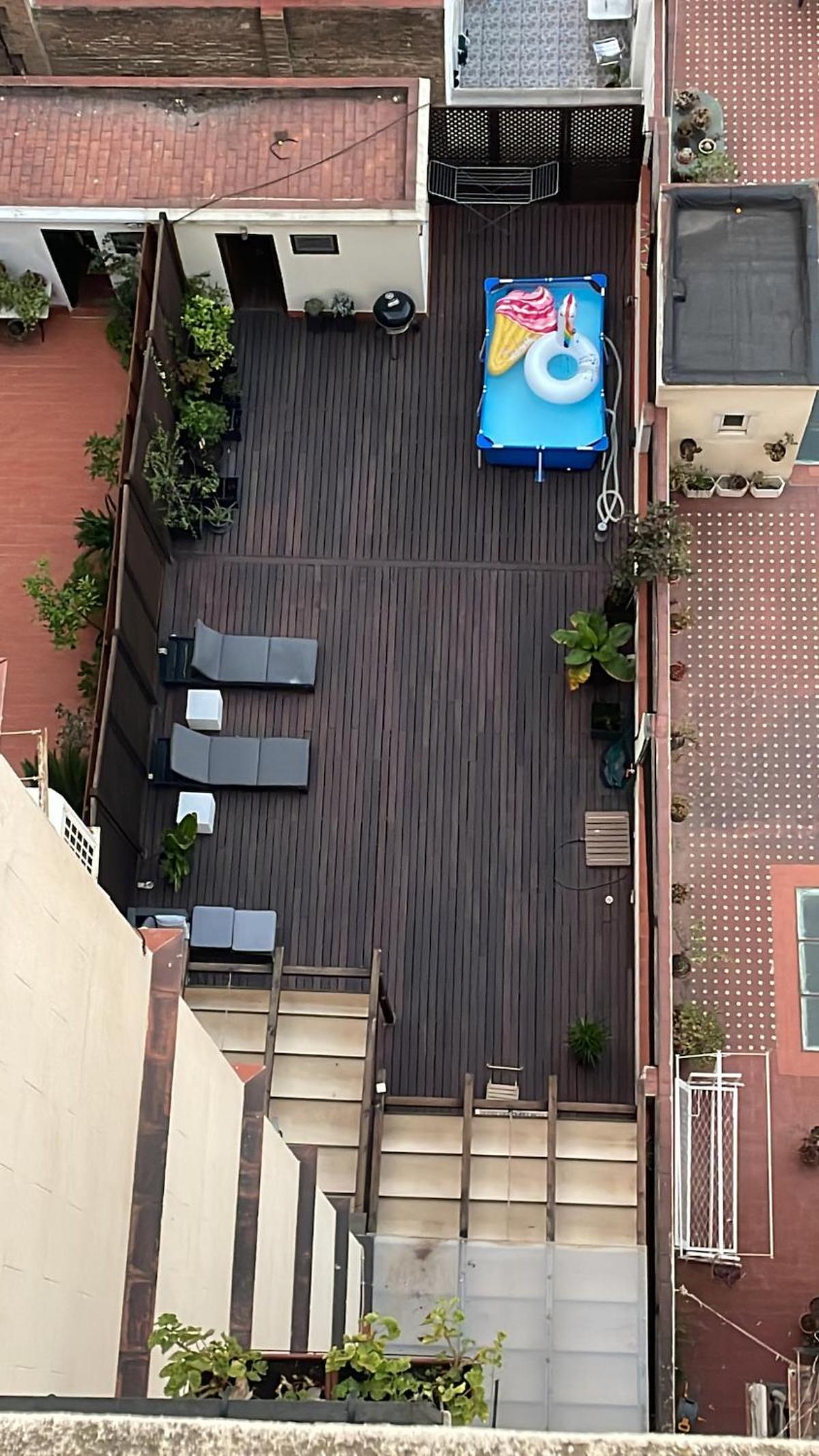 Unique central home with large terrace & pool
