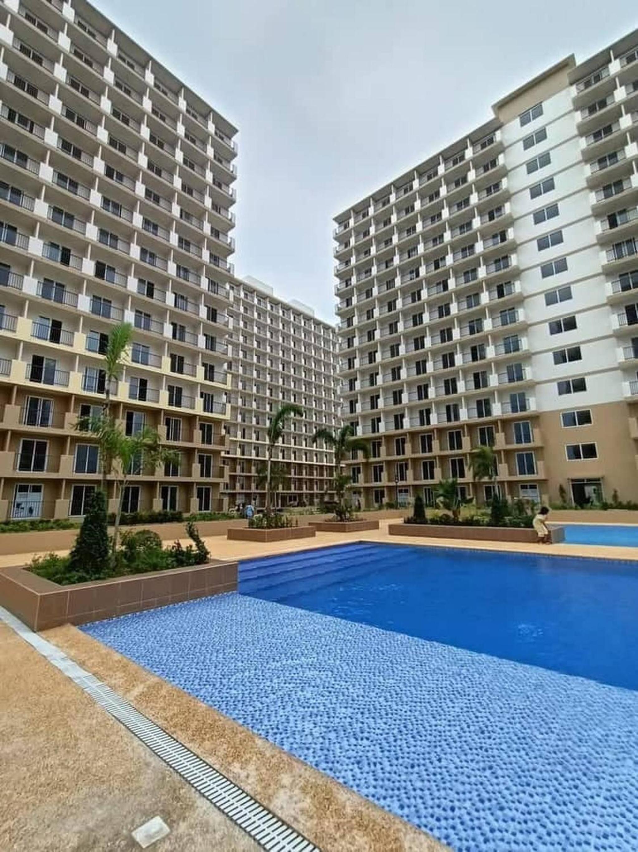Studio w pool, mountain city view Mactan airport